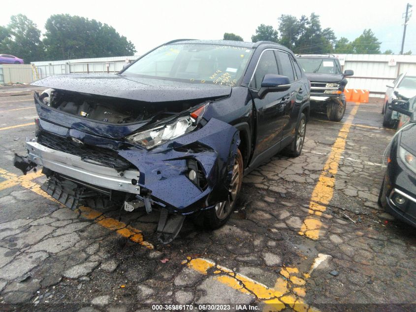 2019 TOYOTA RAV4 XLE PREMIUM - JTMC1RFV1KD507597