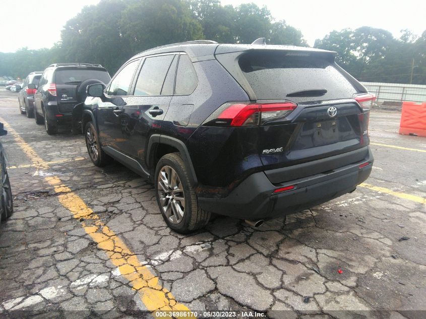 2019 TOYOTA RAV4 XLE PREMIUM - JTMC1RFV1KD507597