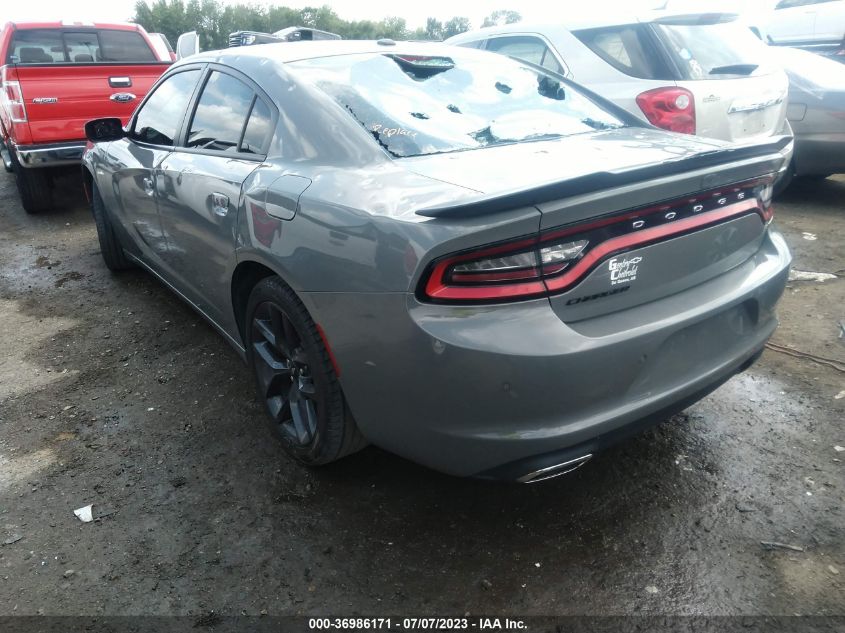 2C3CDXBG2KH572338 Dodge Charger SXT 3