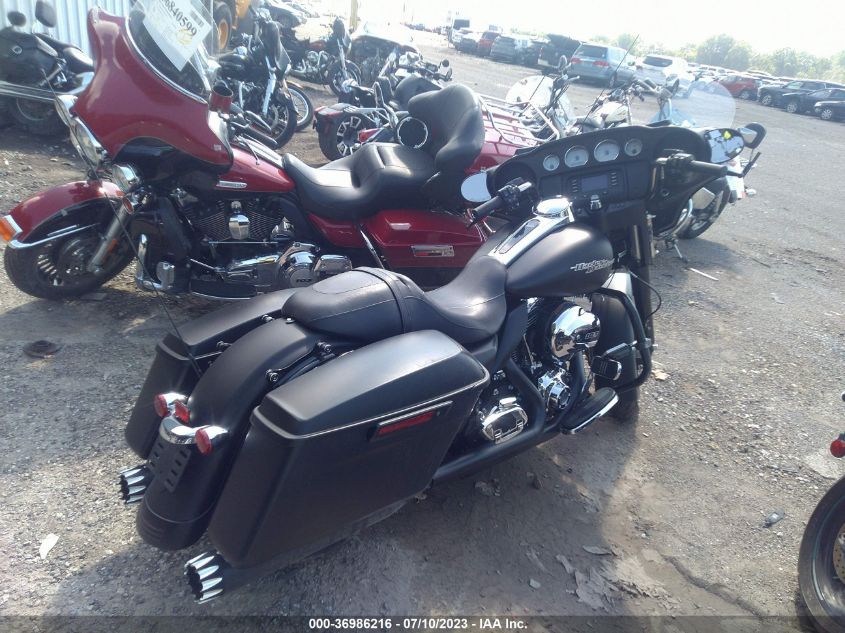2016 HARLEY-DAVIDSON FLHX STREET GLIDE - 1HD1KBM15GB633006