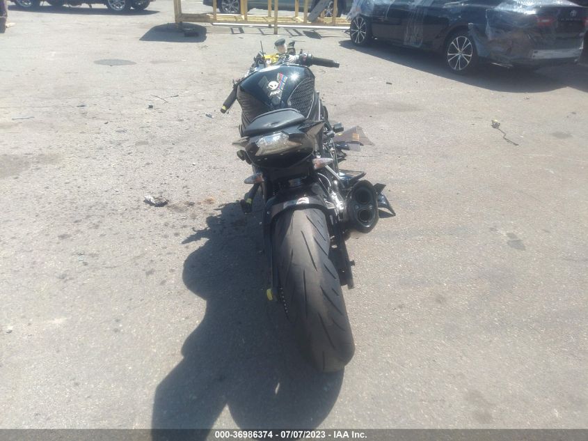 2015 BMW S 1000 RR - WB10D2104FZ353096
