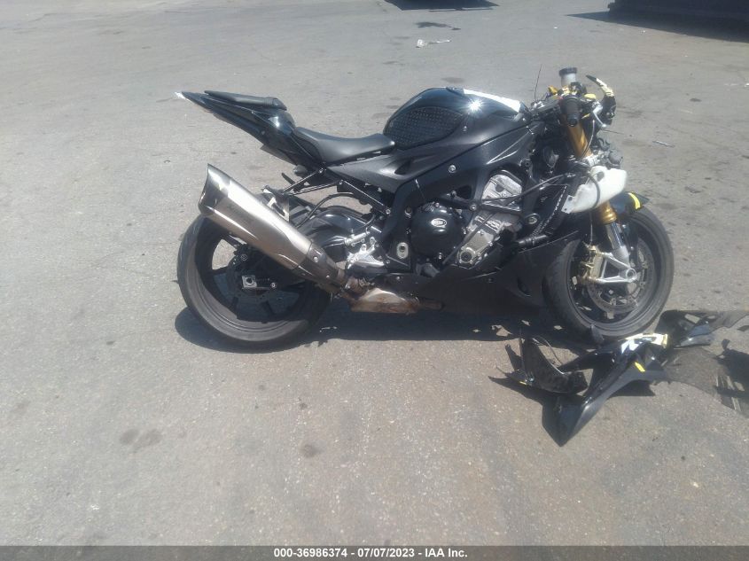2015 BMW S 1000 RR - WB10D2104FZ353096