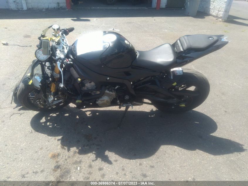 2015 BMW S 1000 RR - WB10D2104FZ353096