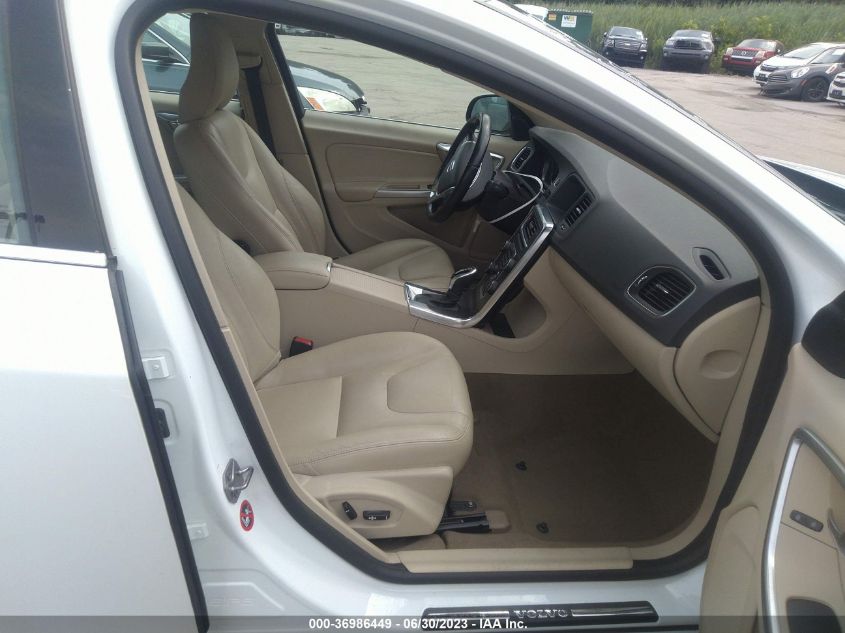 2015 VOLVO S60 T5 DRIVE-E PREMIER - YV126MFB7F1302194
