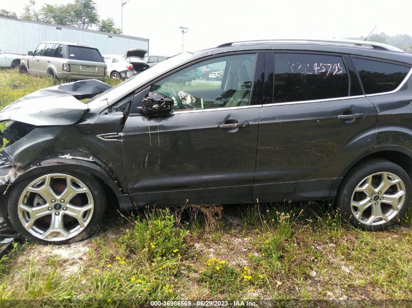 2019 FORD ESCAPE TITANIUM - 1FMCU9J97KUA14701