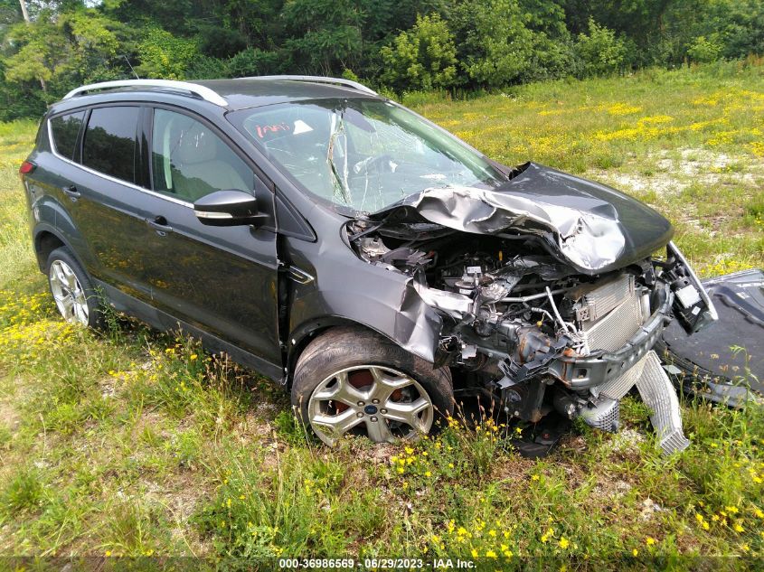 2019 FORD ESCAPE TITANIUM - 1FMCU9J97KUA14701