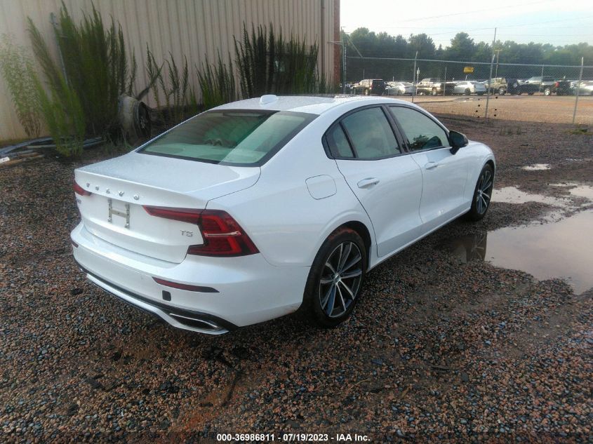2021 VOLVO S60 T5 R-DESIGN - 7JR102FZ0MG122751