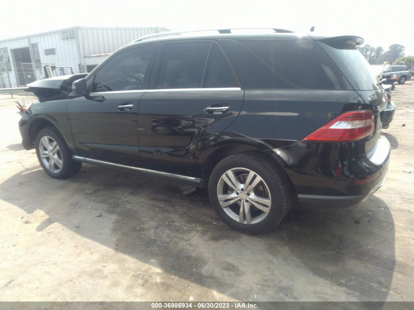 2014 MERCEDES-BENZ M-CLASS ML 350 - 4JGDA5JB1EA301403