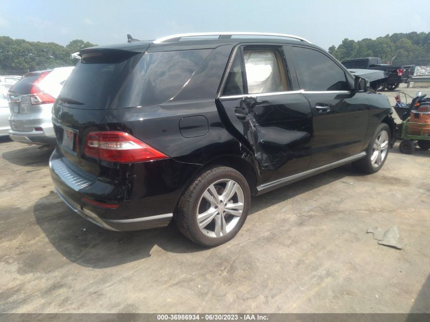 2014 MERCEDES-BENZ M-CLASS ML 350 - 4JGDA5JB1EA301403