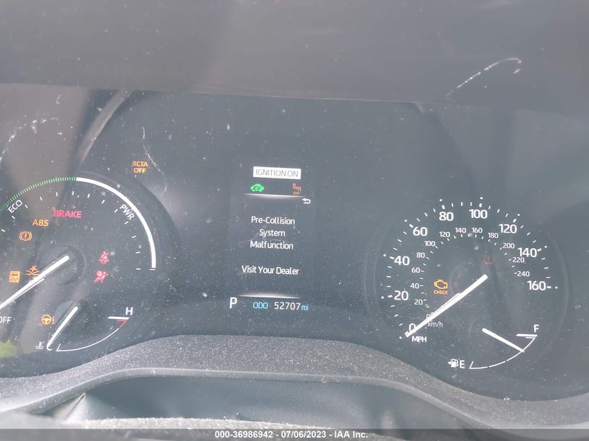 VIN 5TDKRKEC5MS037545 2021 TOYOTA SIENNA LE