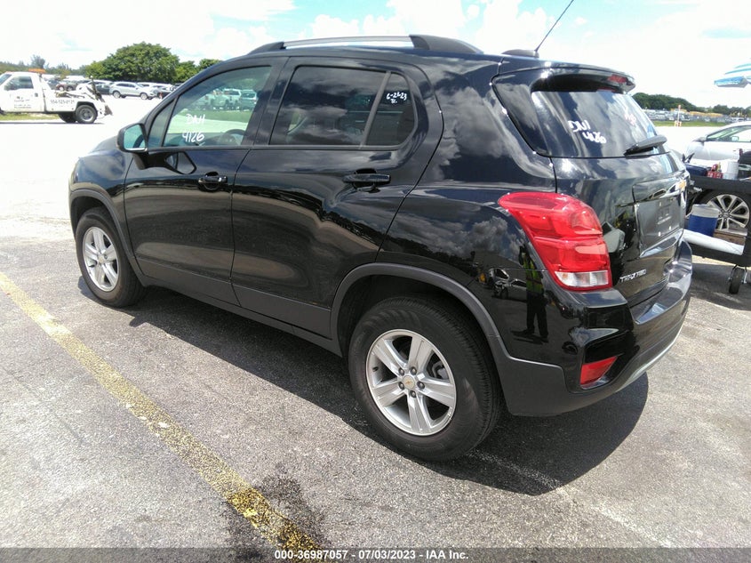VIN KL7CJPSMXMB366221 2021 CHEVROLET TRAX LT