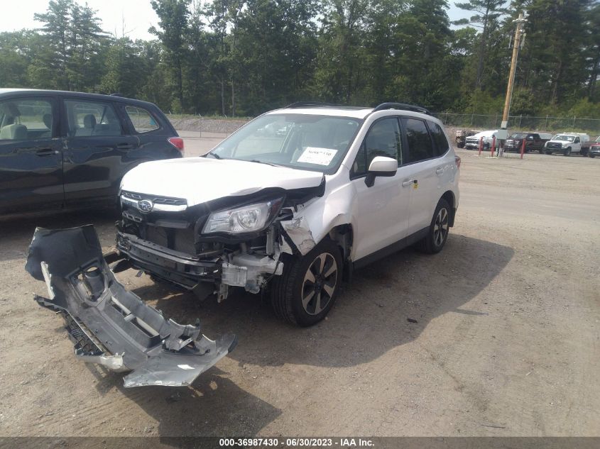 2018 SUBARU FORESTER PREMIUM - JF2SJAEC8JH425629