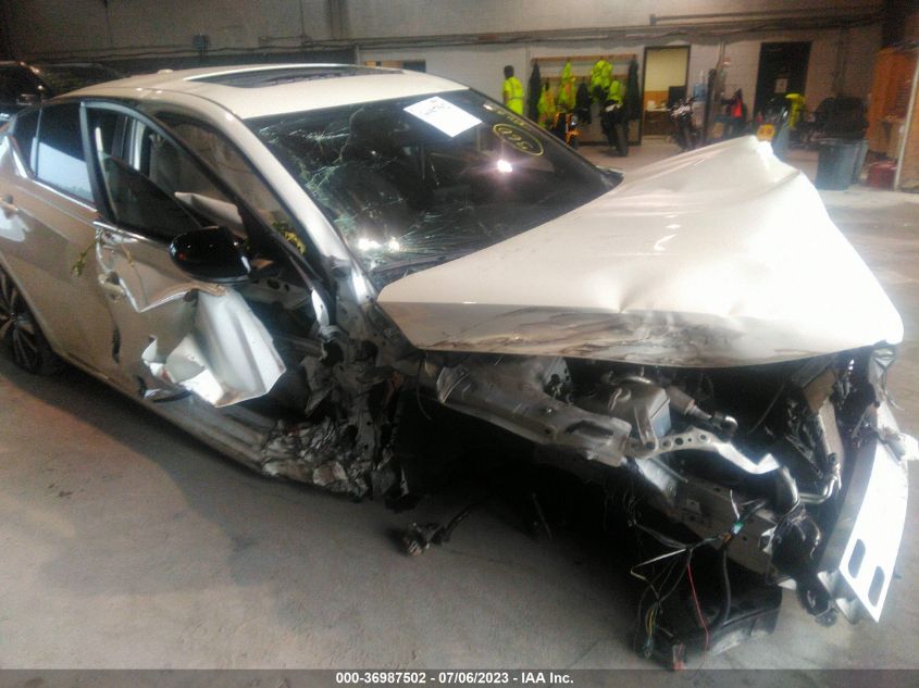 2021 NISSAN ALTIMA 2.5 SR - 1N4BL4CW0MN347334