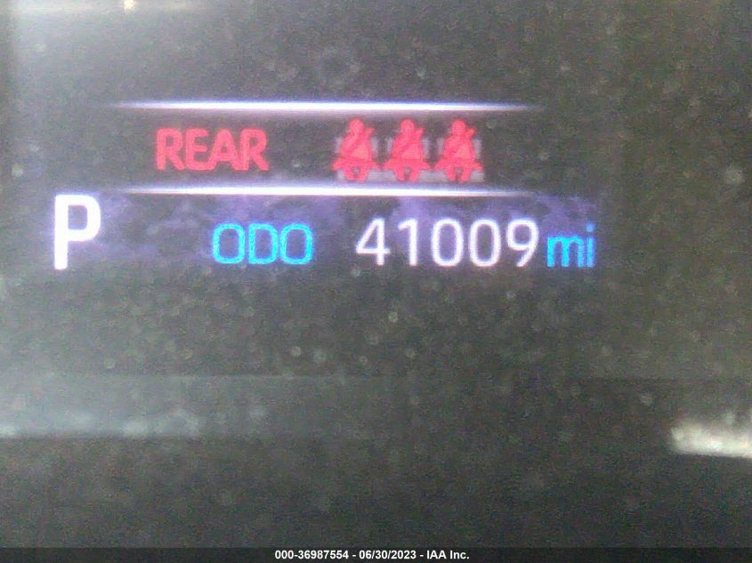 2019 TOYOTA RAV4 HYBRID LE - JTMMWRFV0KD031302