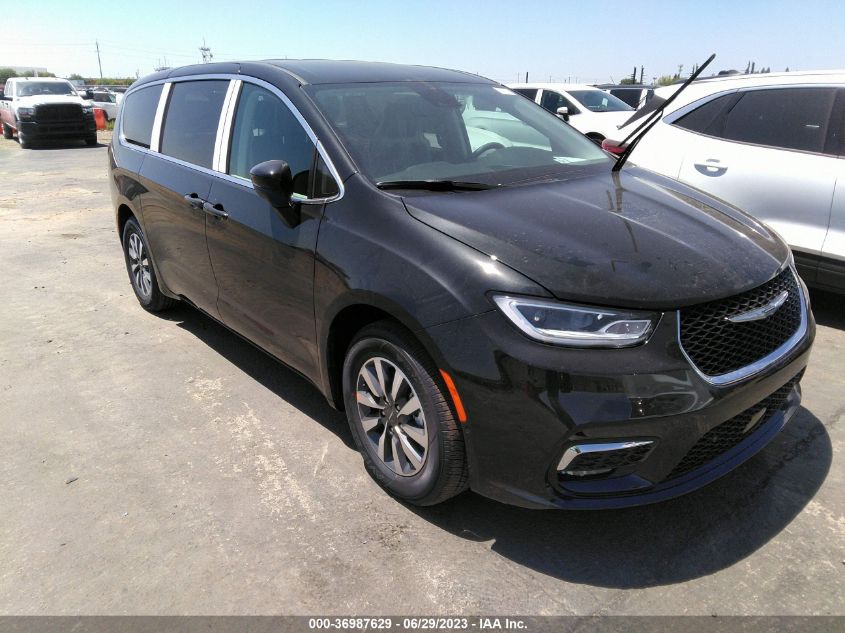 2023 CHRYSLER PACIFICA HYBRID TOURING L - 2C4RC1L7XPR580001
