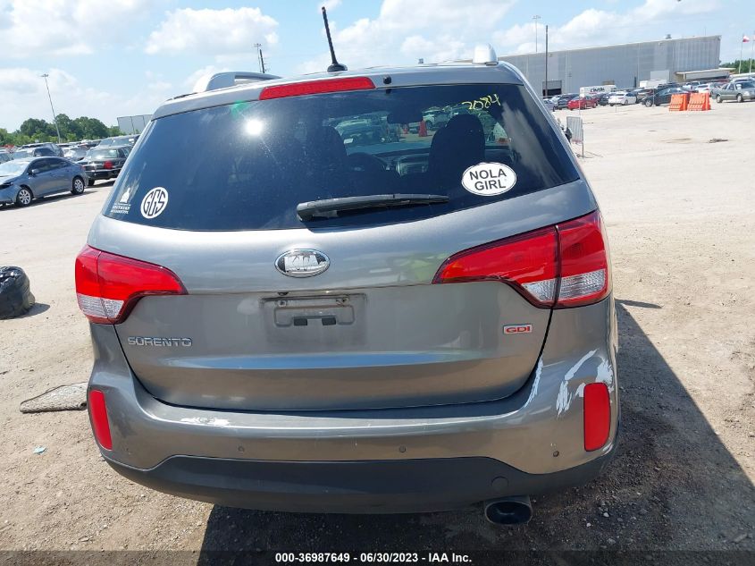 2014 KIA SORENTO LX - 5XYKT3A64EG433570