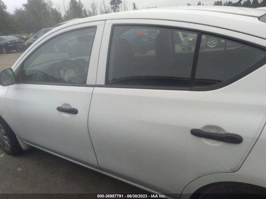 2015 NISSAN VERSA S PLUS - 3N1CN7AP2FL807394