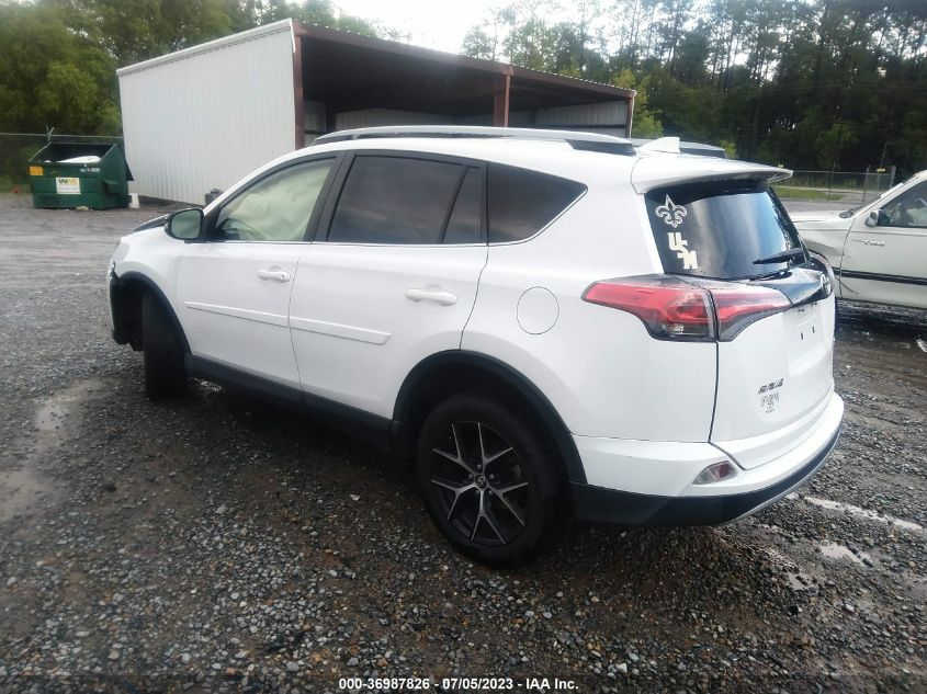 2017 TOYOTA RAV4 SE - JTMNFREV2HD098675