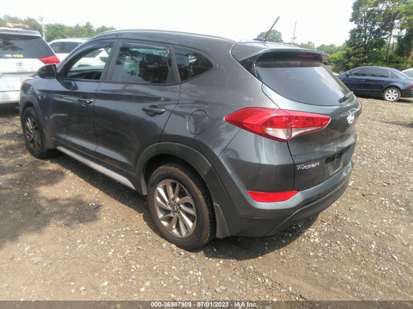 2017 HYUNDAI TUCSON SE - KM8J3CA41HU574220