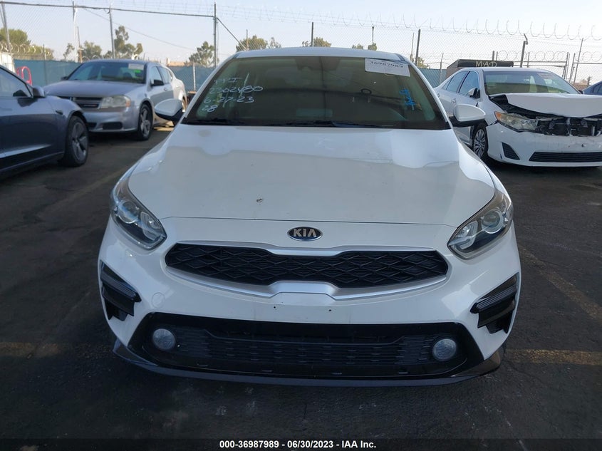 VIN 3KPF24AD1ME303119 2021 KIA FORTE LXS
