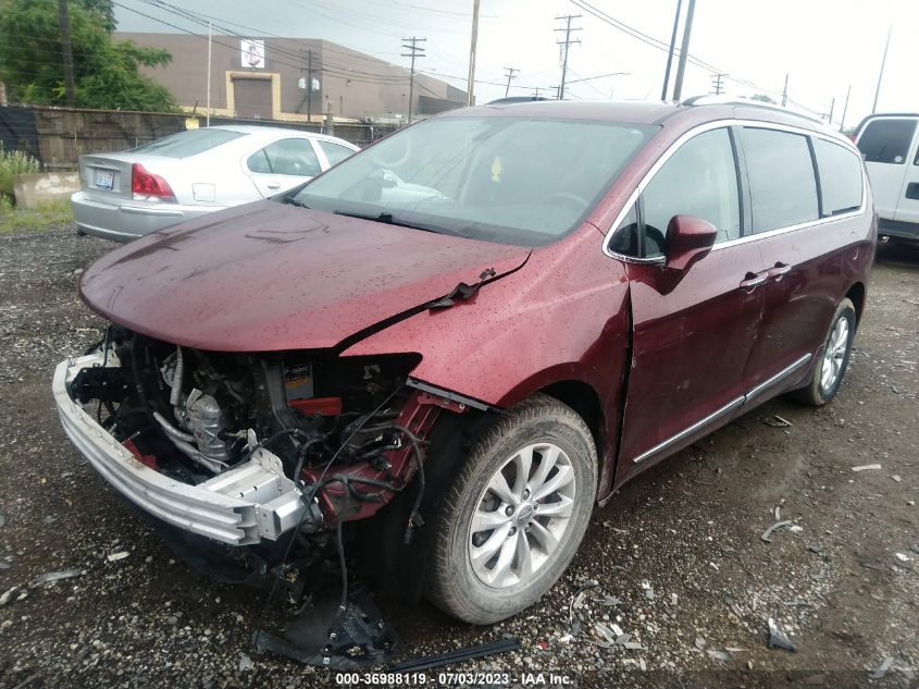 2C4RC1BG2KR537590 2019 CHRYSLER PACIFICA, photo no. 2