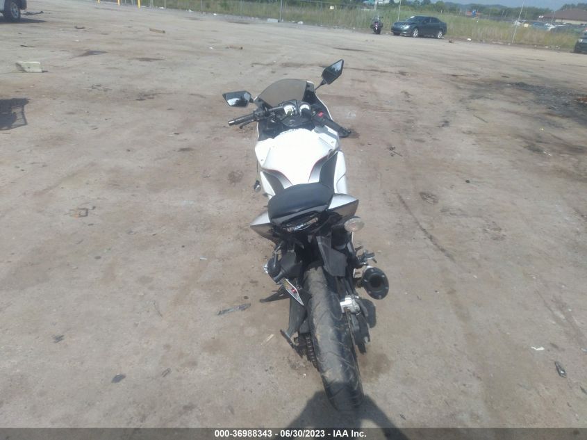 2011 KAWASAKI EX250 J JKAEXMJ12BDA78384