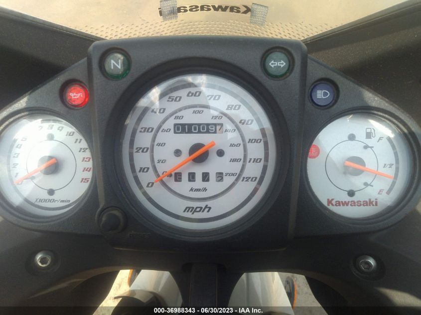2011 KAWASAKI EX250 J JKAEXMJ12BDA78384