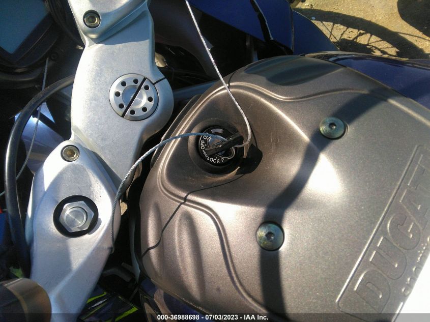 2001 DUCATI ST2 ZDM1TB9P21B008263