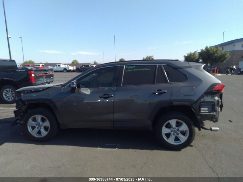2020 TOYOTA RAV4 XLE - 2T3W1RFV0LC068797