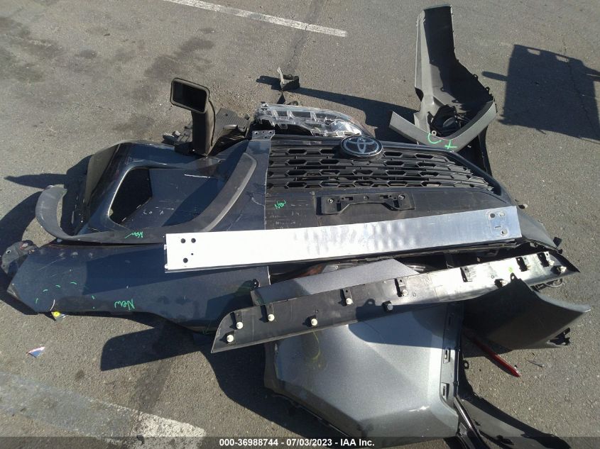 2020 TOYOTA RAV4 XLE - 2T3W1RFV0LC068797