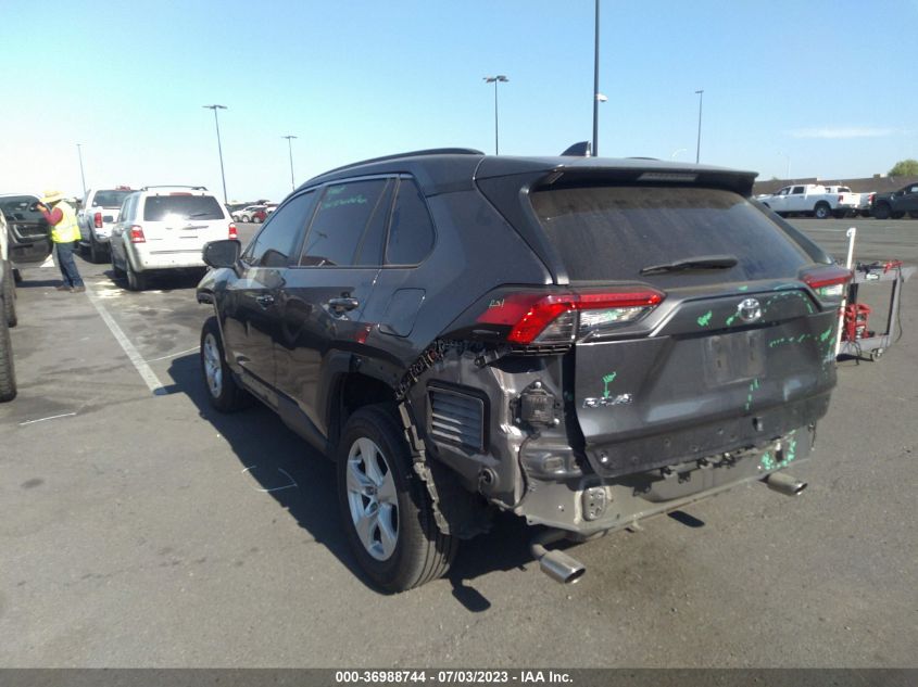 2020 TOYOTA RAV4 XLE - 2T3W1RFV0LC068797