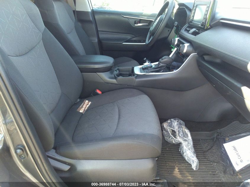 2020 TOYOTA RAV4 XLE - 2T3W1RFV0LC068797