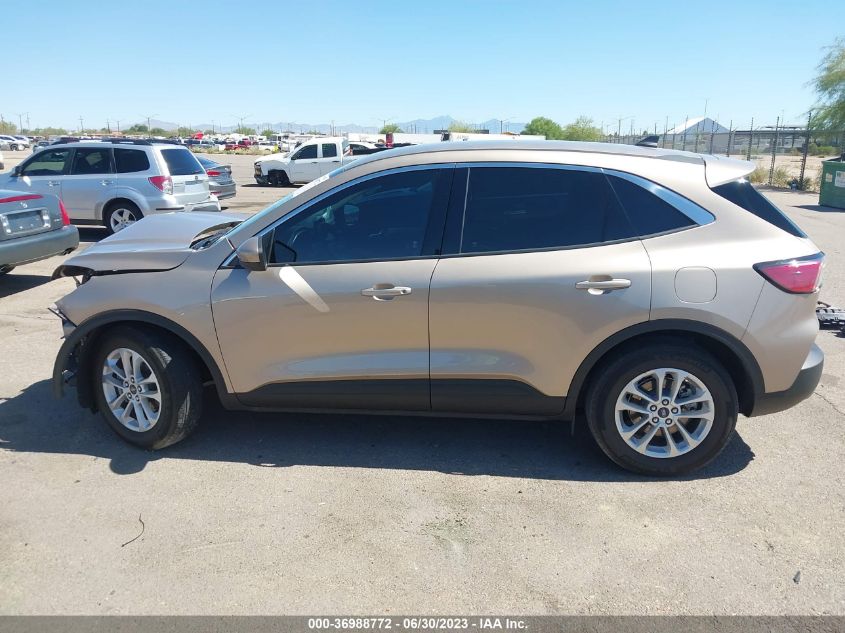 2020 FORD ESCAPE SE - 1FMCU0G67LUB49395