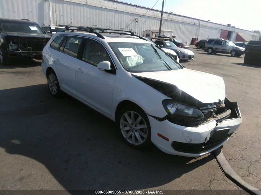 2014 VOLKSWAGEN JETTA SPORTWAGEN TDI W/SUNROOF - 3VWPL7AJ1EM616751