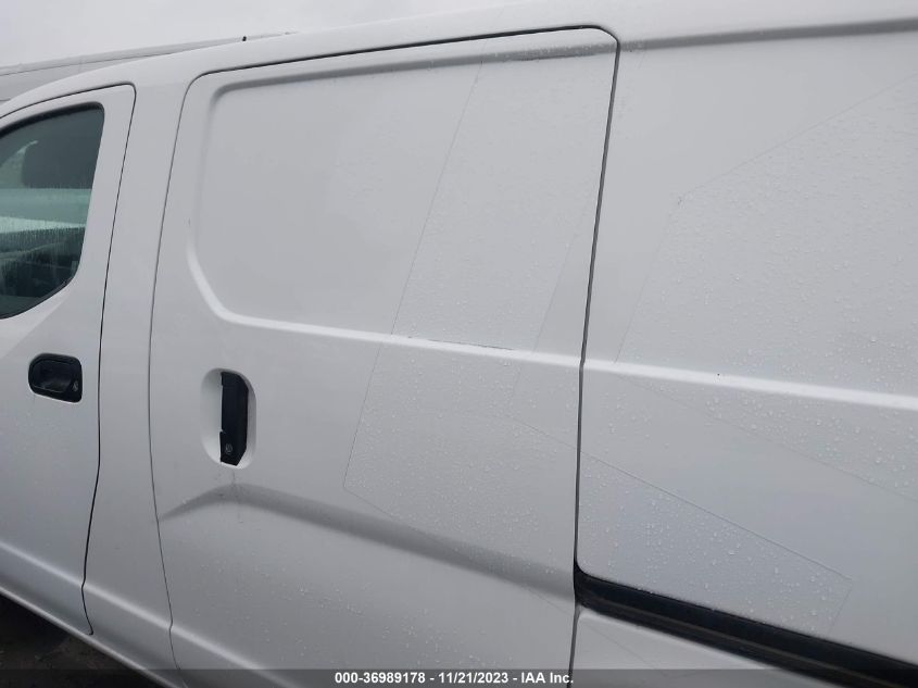 2017 NISSAN NV200 SV - 3N6CM0KN1HK697576