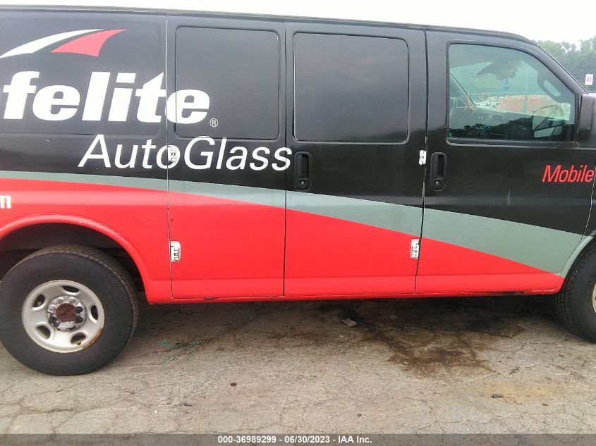 2017 CHEVROLET EXPRESS CARGO VAN - 1GCWGAFF4H1111681
