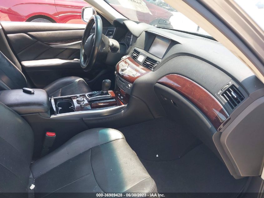 2015 INFINITI Q70 JN1BY1AP1FM541873