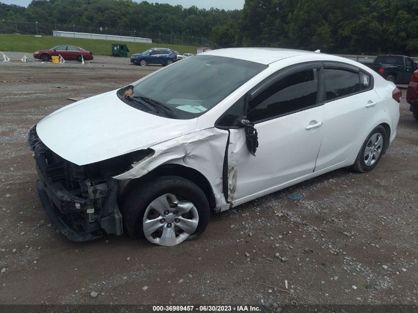 2018 KIA FORTE LX - 3KPFK4A75JE219729