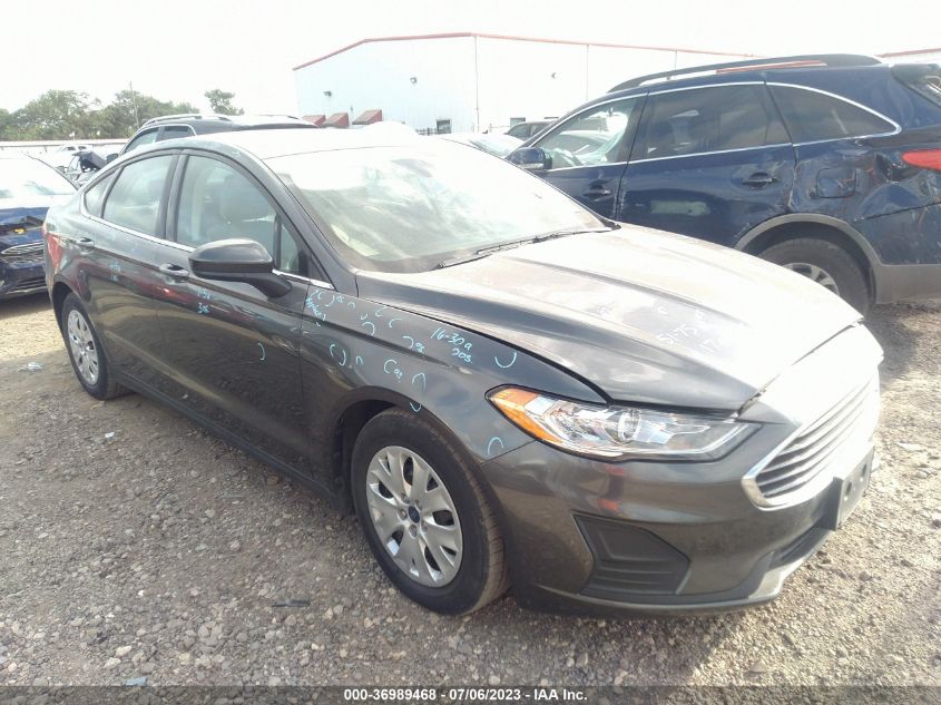 3FA6P0G73LR126243 Ford Fusion S