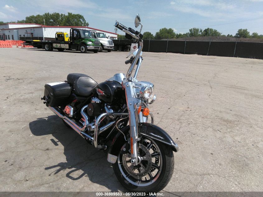 1HD1FBC19HB609699 HARLEY-DAVIDSON FLHR ROAD KING 2017