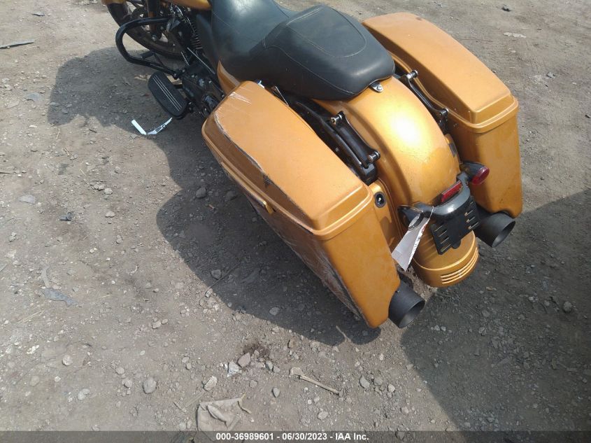 2023 HARLEY-DAVIDSON FLHXST - 1HD1ABL15PB620387