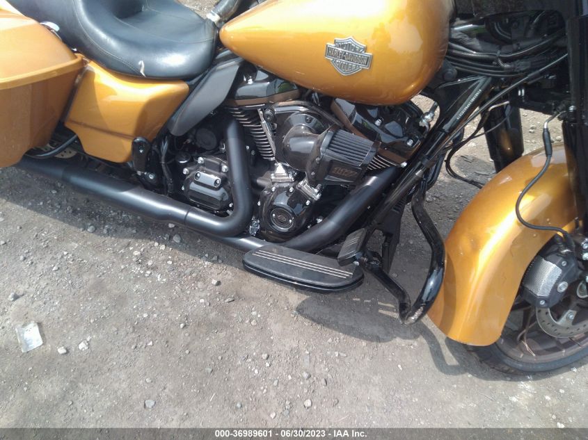 2023 HARLEY-DAVIDSON FLHXST - 1HD1ABL15PB620387