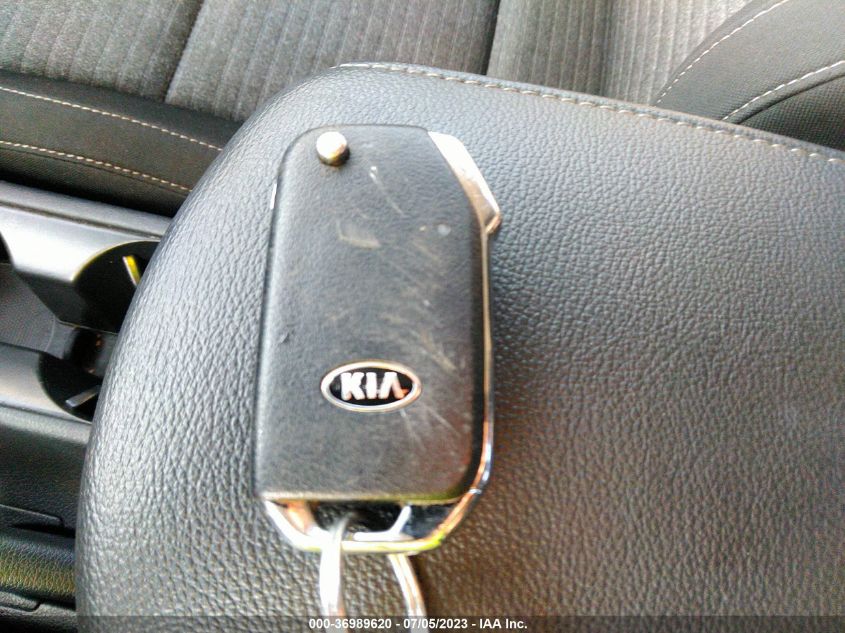 2021 KIA SOUL S - KNDJ23AU5M7775747