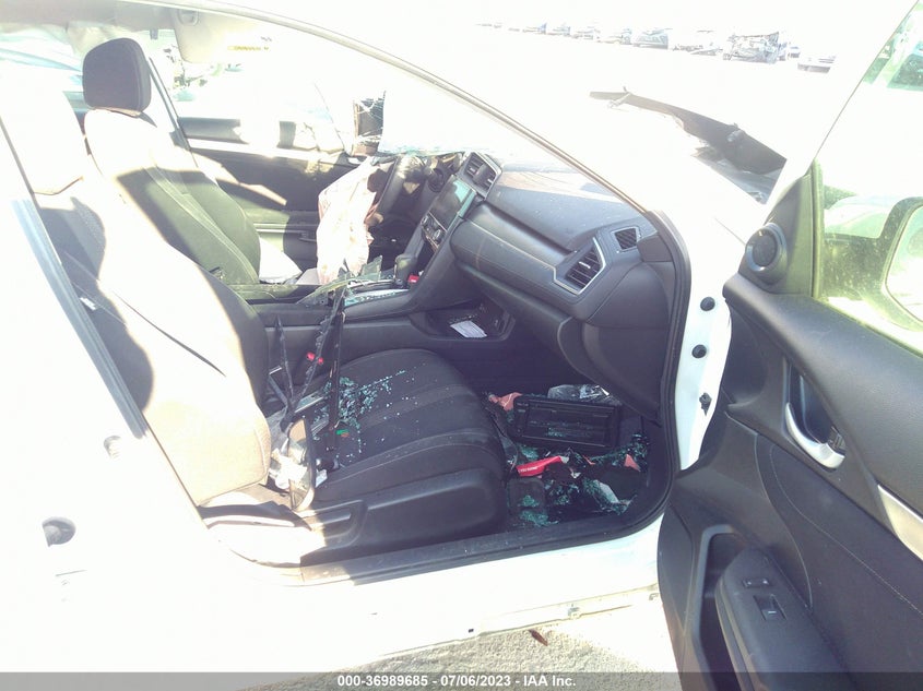 VIN 19XFC2F72JE008854 2018 HONDA CIVIC SEDAN EX