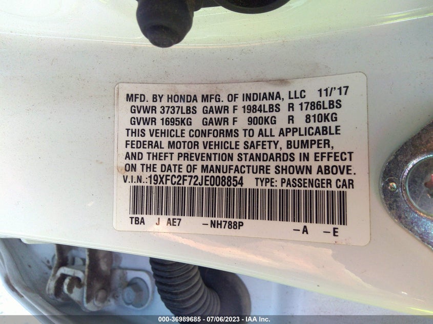VIN 19XFC2F72JE008854 2018 HONDA CIVIC SEDAN EX