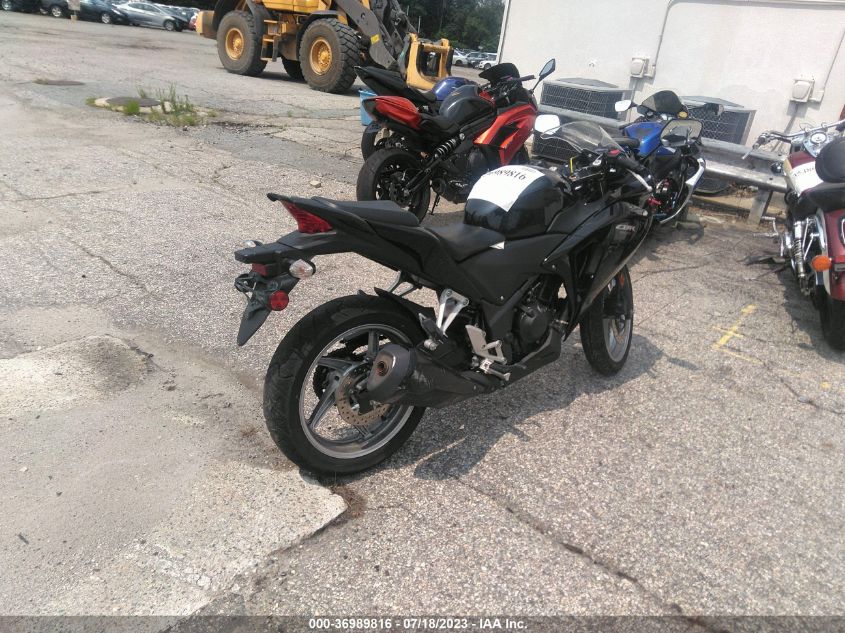 2012 HONDA CBR250 R MLHMC4104C5206229