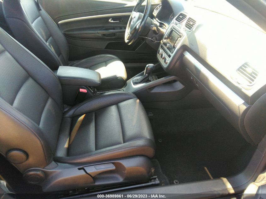 2014 VOLKSWAGEN EOS KOMFORT - WVWBW8AHXEV004609