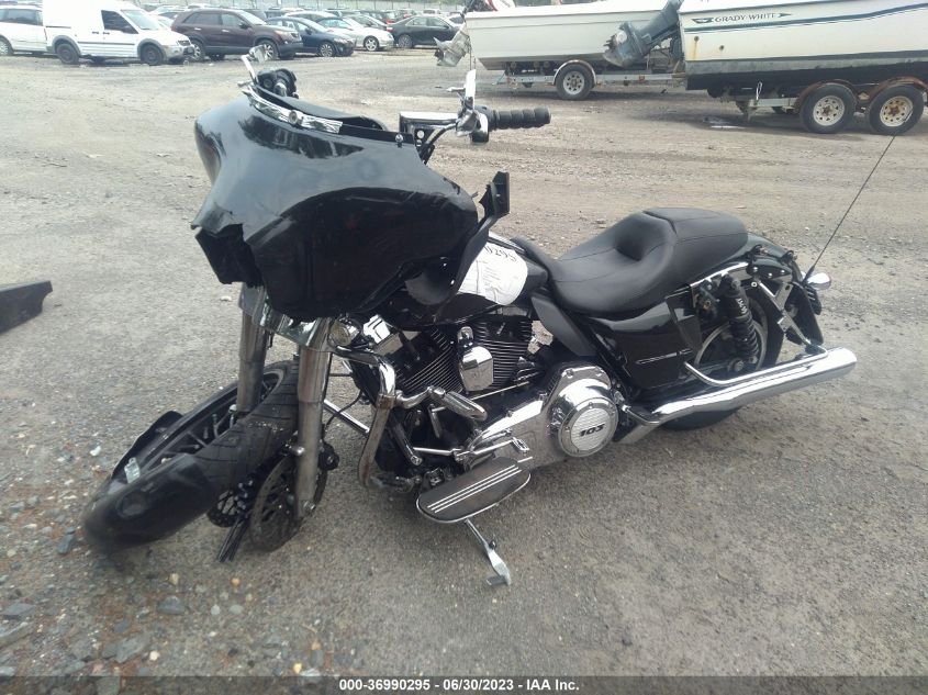 2012 HARLEY-DAVIDSON FLHX STREET GLIDE - 1HD1KBM13CB628204