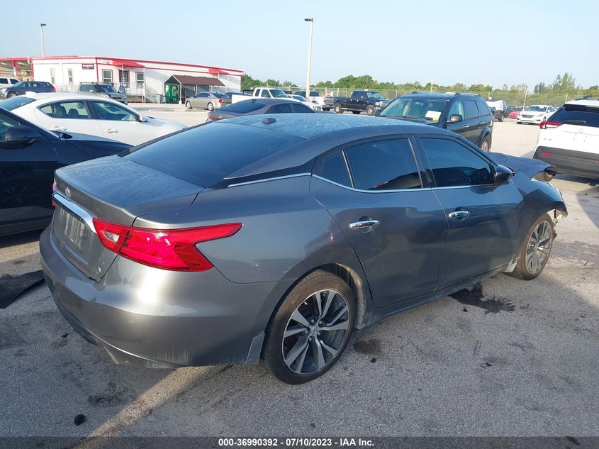 VIN 1N4AA6AP8JC370523 2018 NISSAN MAXIMA S