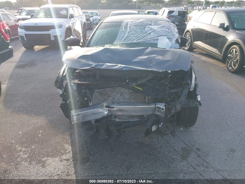 VIN 1N4AA6AP8JC370523 2018 NISSAN MAXIMA S